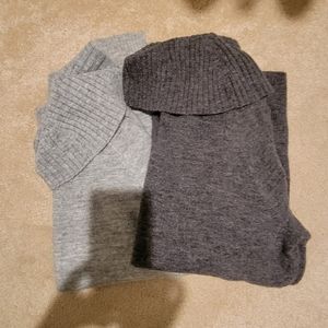 Lot of (2) Banana Republic Turtleneck Tunic Sweaters